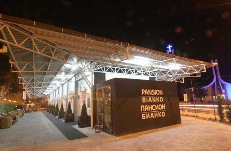 فندق Pansion Bianko سكوبجي المظهر الخارجي الصورة